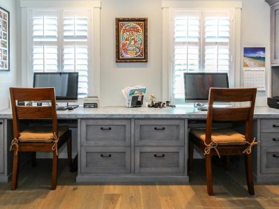 Material: Stained Alder / Cabinet Style: Inset / Door Style: Shaker