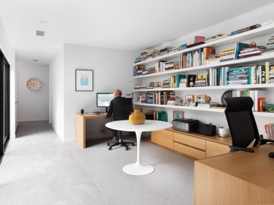 Material: Rift White Oak / Cabinet Style: Overlay / Door Style: Slab Beveled Edge