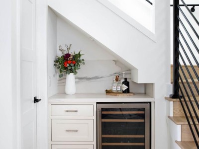 Material: Paint Grade / Cabinet Style: Inset / Door Style: Shaker