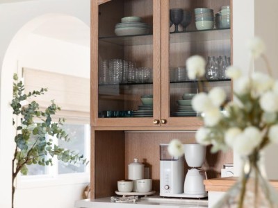 Material: Stained White Oak / Glass Type: Clear Glass