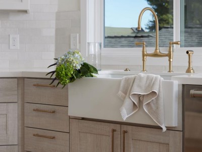 Material: Cleaf / Cabinet Style: Overlay / Door Style: Shaker