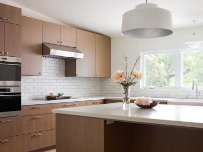 Material: Stained Rift White Oak / Cabinet Style: Overlay / Door Style: Slab