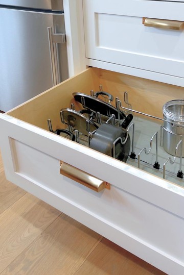 Cookware Organizer